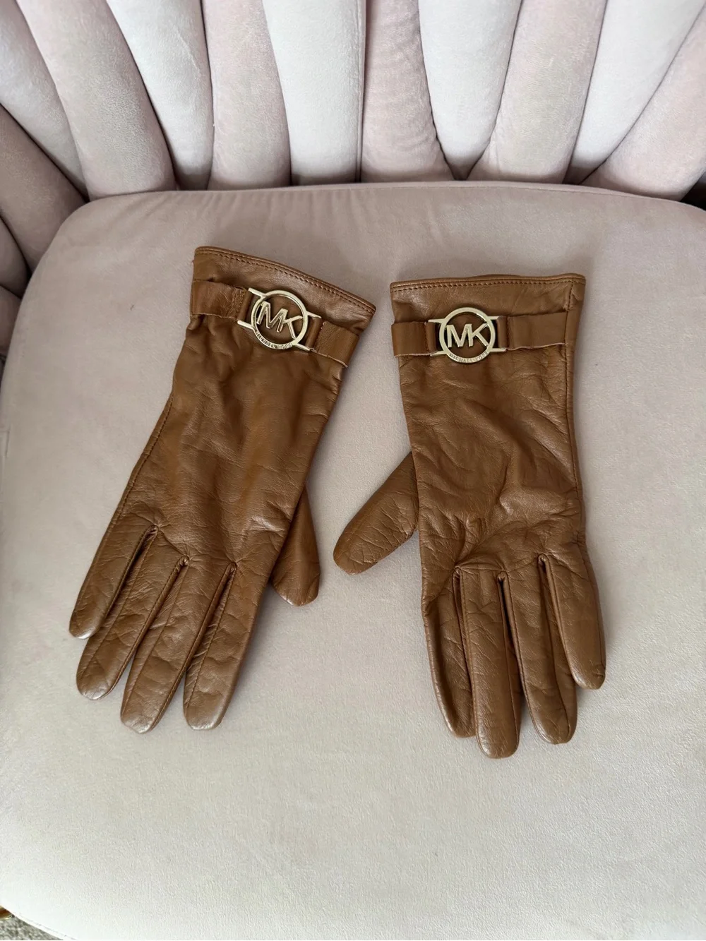 MICHAEL KORS Brown Leather & Gold MK Gloves Sz Medium